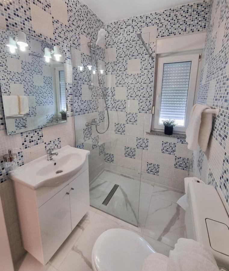 Apartments Paklenica Starigrad Paklenica Εξωτερικό φωτογραφία